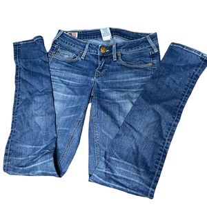 True Religion Jeans Size 26 Medium Wash Slight stretch Skinny Low Rise Y2K!
